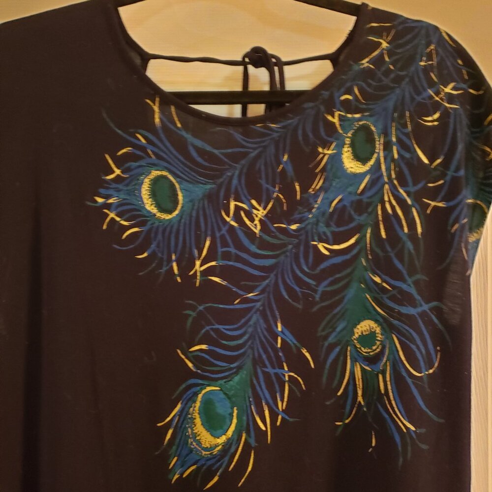 APT. 9 peacock print sleeveless black shirt, sz L